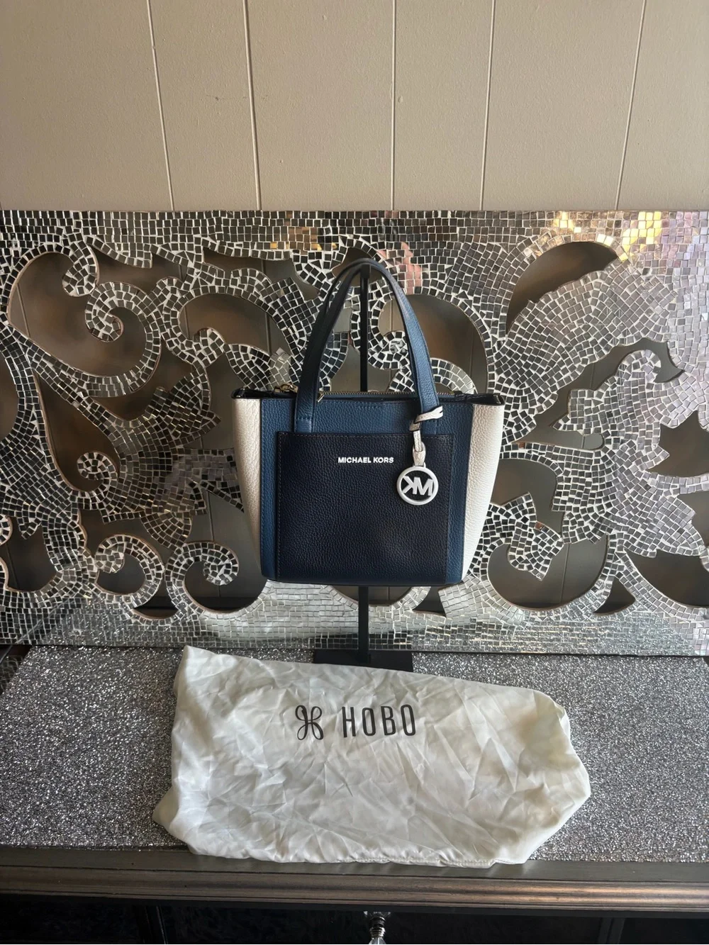 💕Michael Kors Navy, Black and White Pebbled Leather Satchel